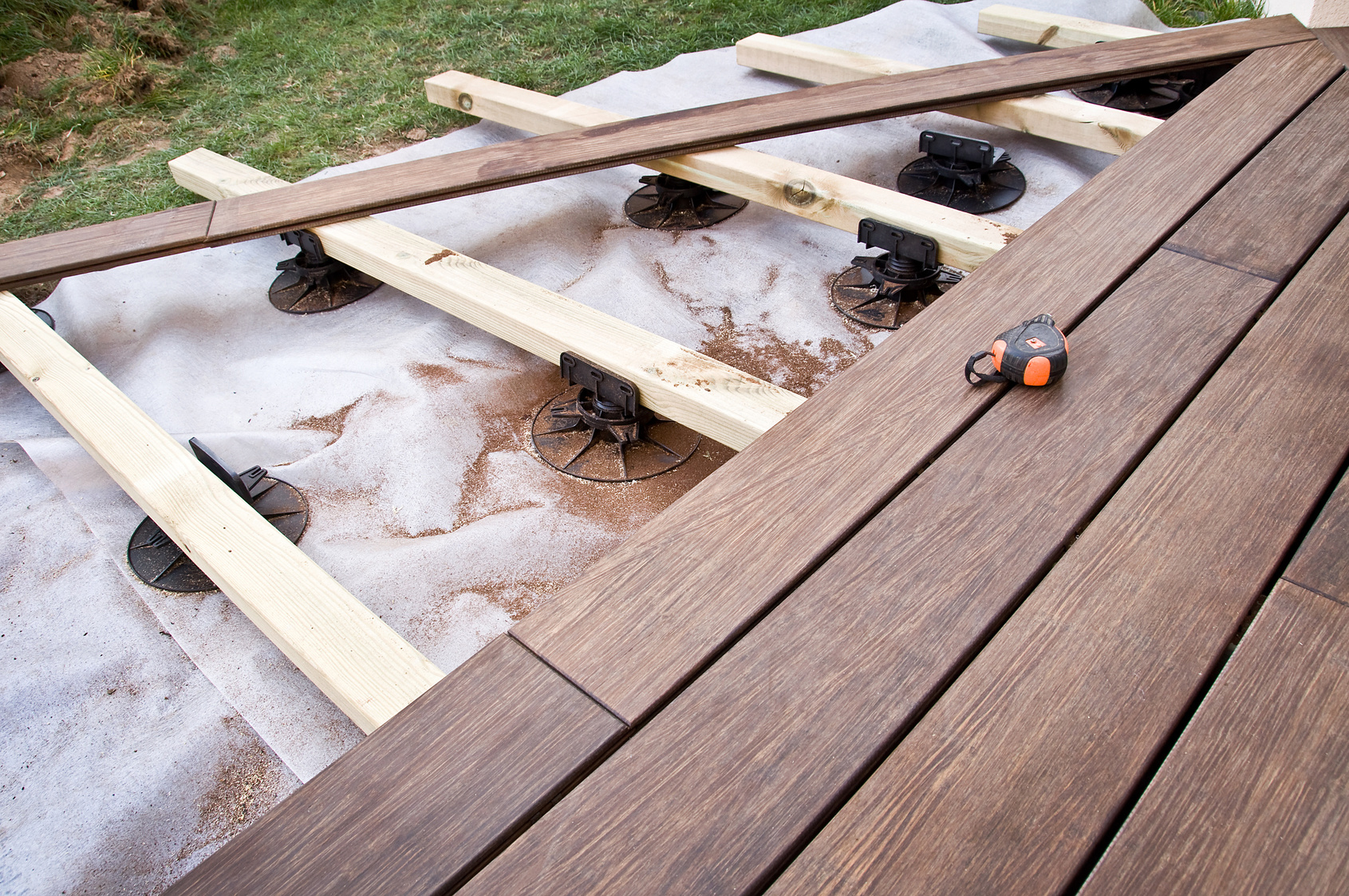 Construction d’une terrasse en bois: quel prix?